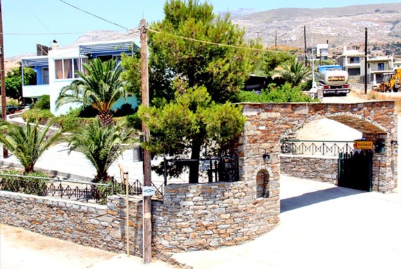 Hotel for sale in Evia