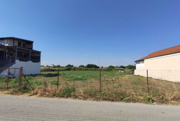 Land for sale in Pieria Prefecture