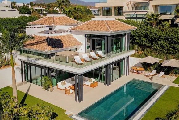 Villa for sale in Marbella