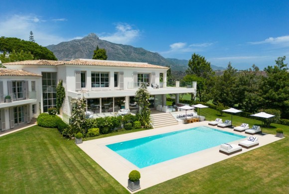Villa for sale in Malaga