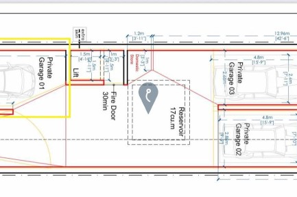 Garage / Parking Space for sale in