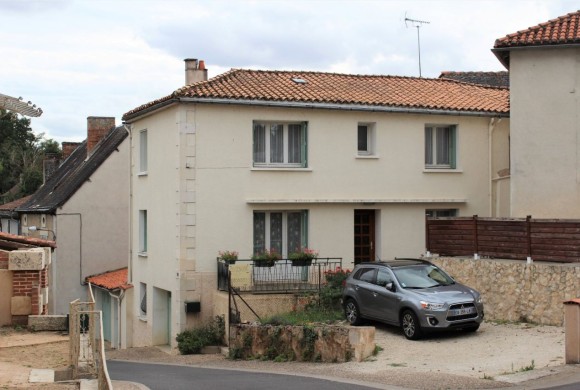 Villa for sale in Poitou-Charentes 