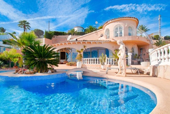 Villa for sale in Alicante