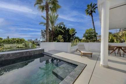 Townhouse for sale in
