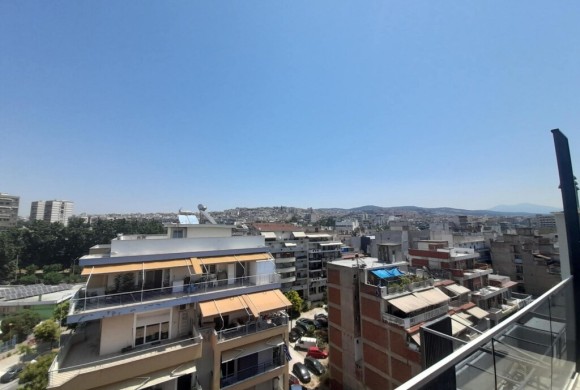 Building for sale in Municipality