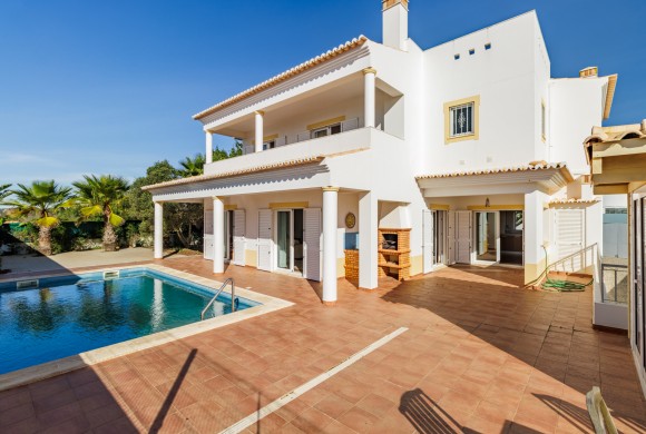 Villa for sale in Lagos