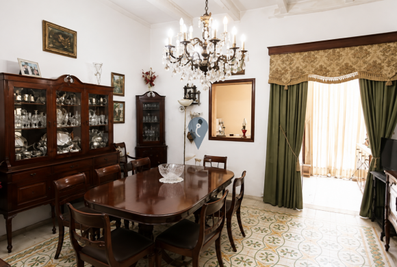 Townhouse for sale in Paola