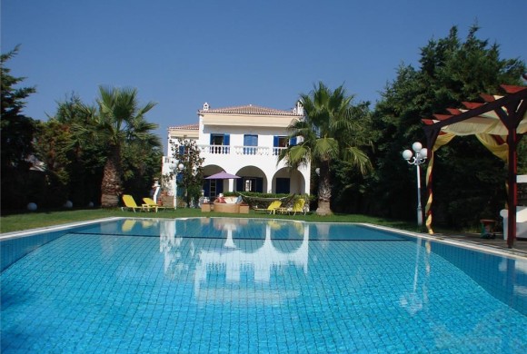 Villa for sale in Argosaronikos islands