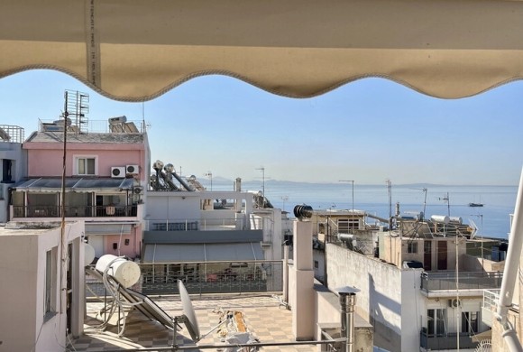 Apartment for sale in Piraeus