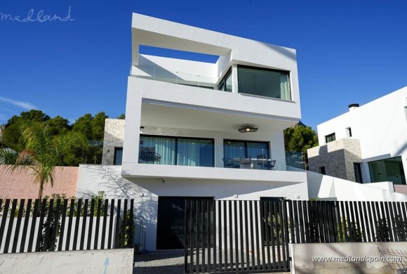 Villa for sale in Alicante