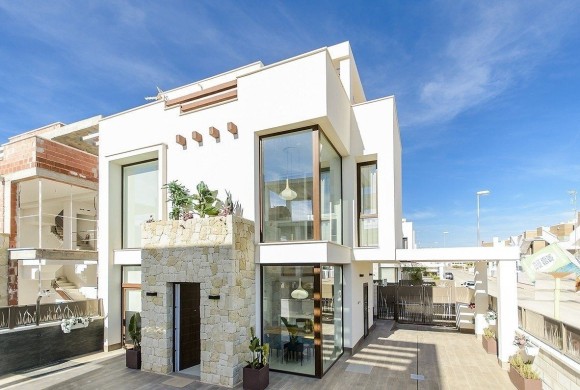 Villa for sale in Almería