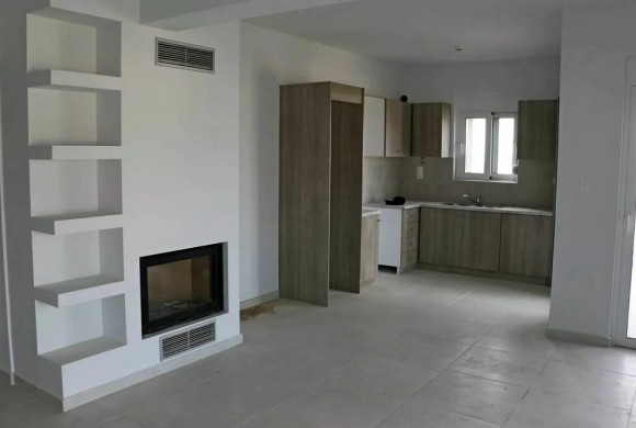 Townhouse for sale in Evia
