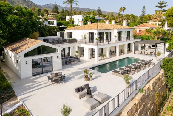 Villa for sale in The Golden Mile