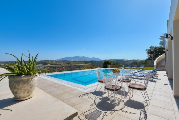 Villa for sale in Heraklion Prefecture