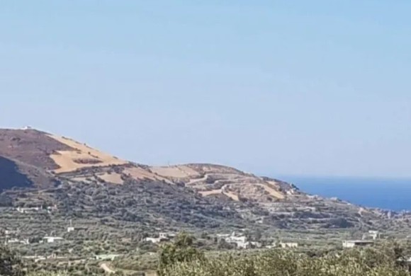 Plot for sale in Crete