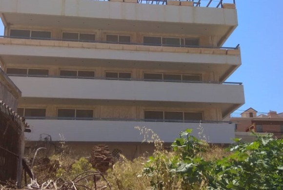 Building for sale in Rest of Attica