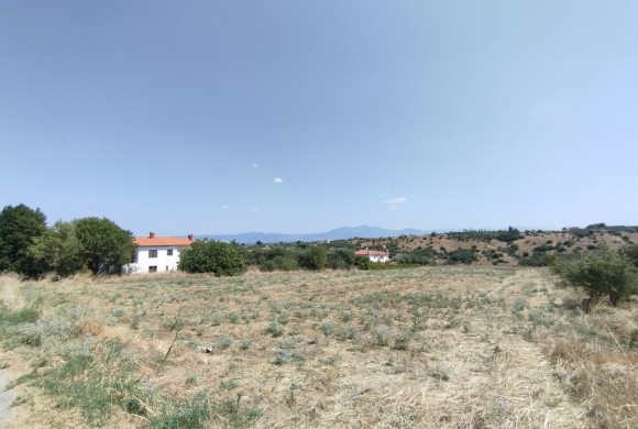 Land for sale in Suburbs