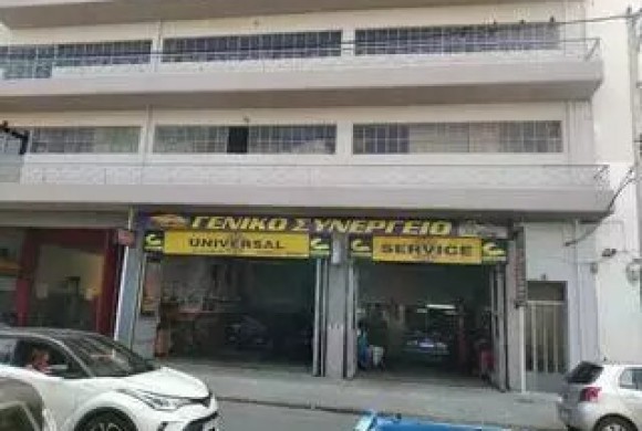 Building for sale in Piraeus