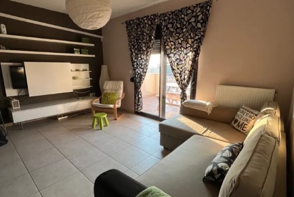 Apartment for sale in Suburbs
