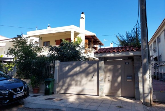 House for sale in South