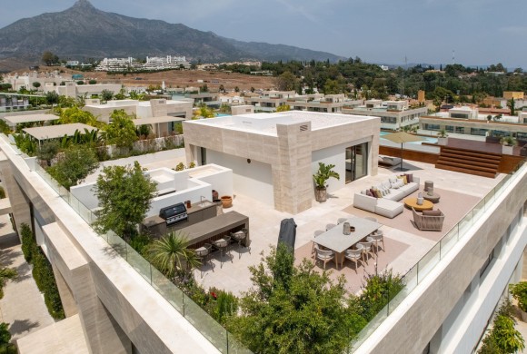 Apartment for sale in The Golden Mile
