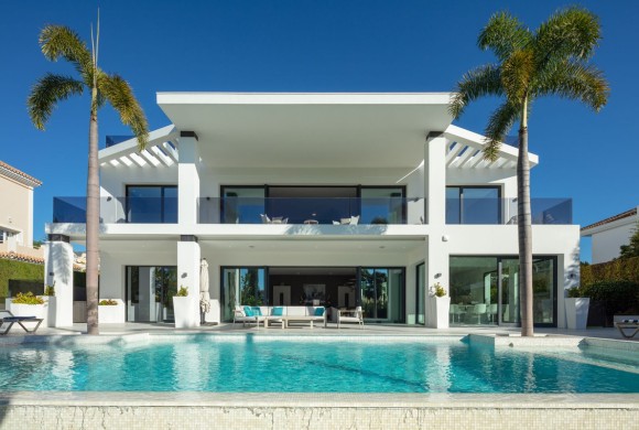 Villa for sale in Marbella