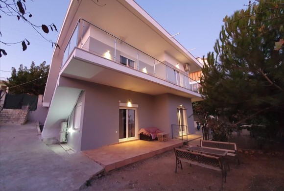 Hotel for sale in Evia