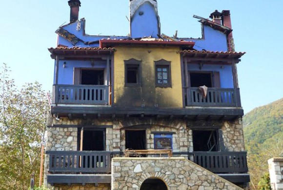 Building for sale in Pieria Prefecture