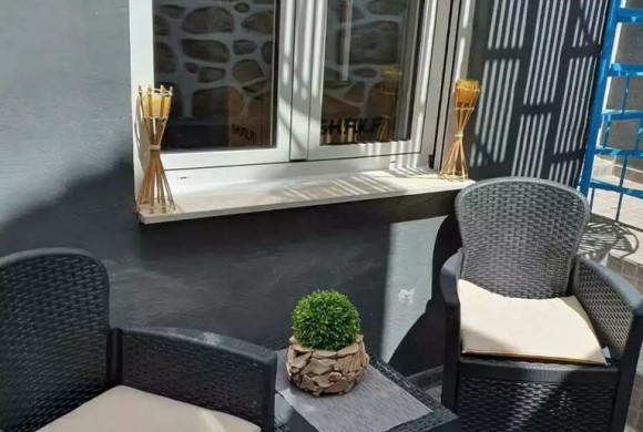 House for sale in Piraeus