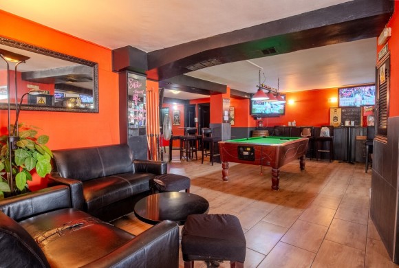 Commercial property for sale in Javea