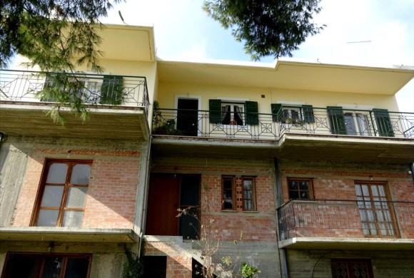 House for sale in Evia