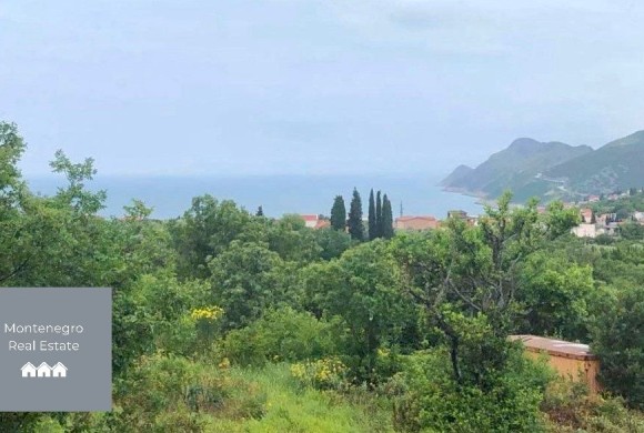 Plot for sale in Montenegro