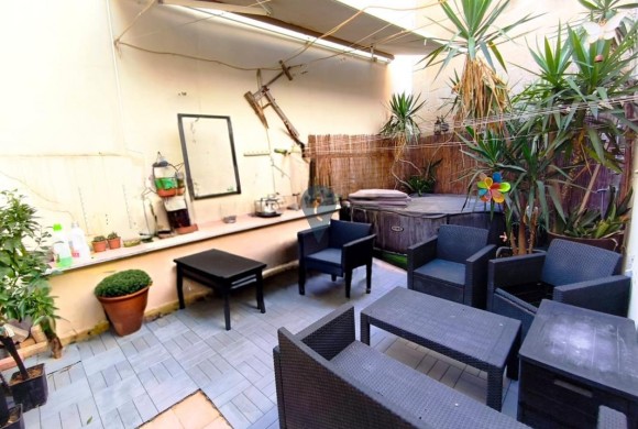 Townhouse for sale in Hamrun