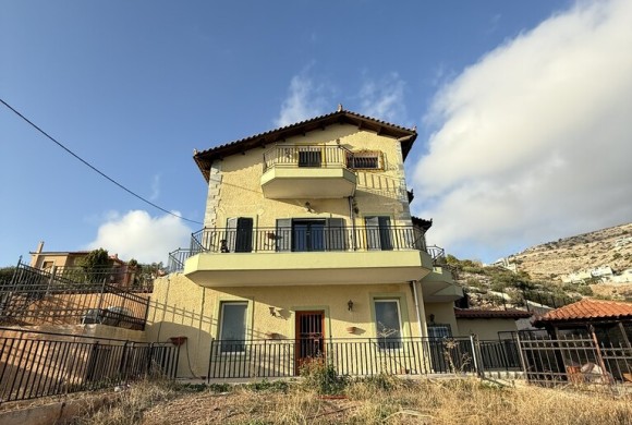 House for sale in Rest of Attica
