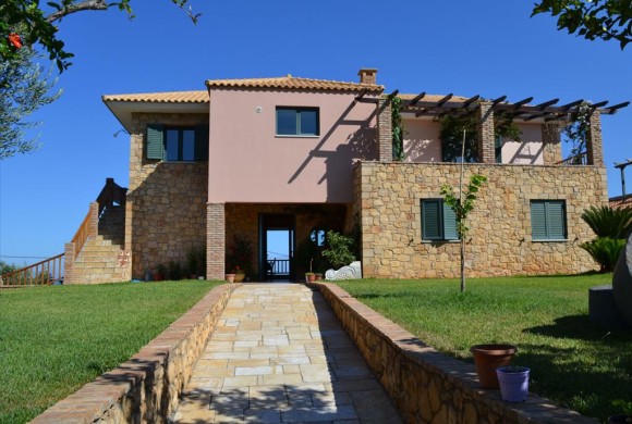 Villa for sale in Ilia