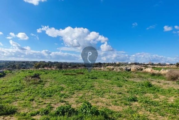 Land for sale in Birzebbuga