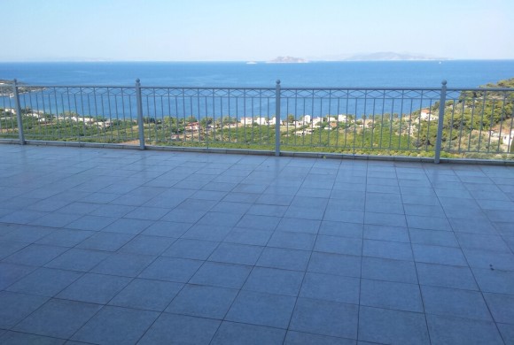 Building for sale in Peloponnese