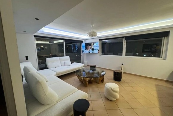 Apartment for sale in South