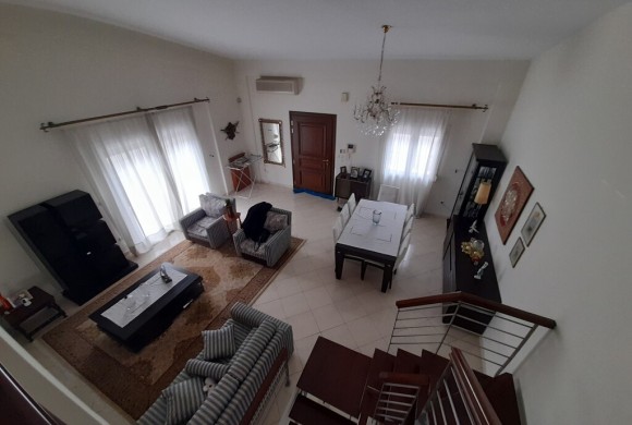 House for sale in Evia