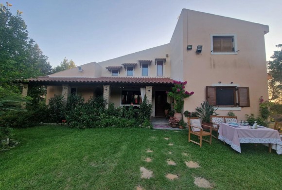 House for sale in Peloponnese