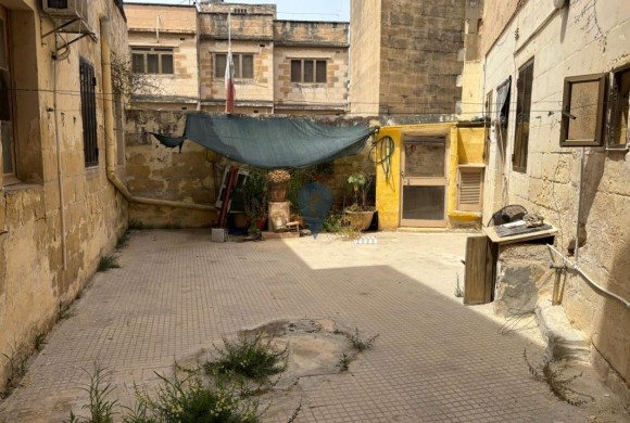 Townhouse for sale in Bormla