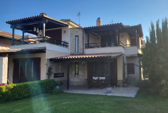 Townhouse for sale in Chalkidiki