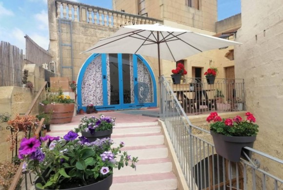 House for sale in Ghasri