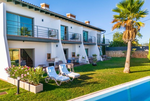 Villa for sale in West algarve