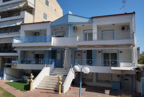 Townhouse for sale in Suburbs