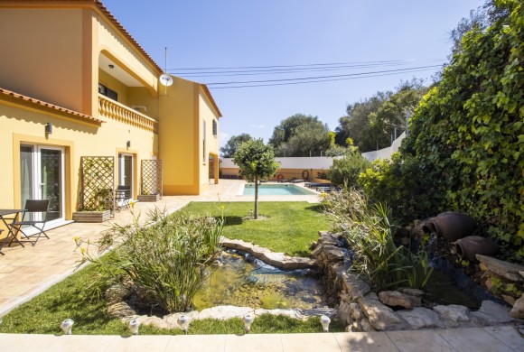 Villa for sale in Lagos