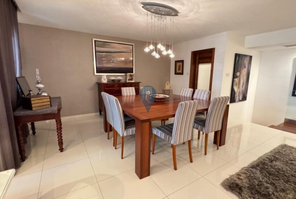 Townhouse for sale in Bahar ic-Caghaq
