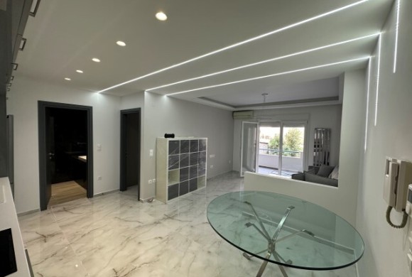Apartment for sale in Suburbs