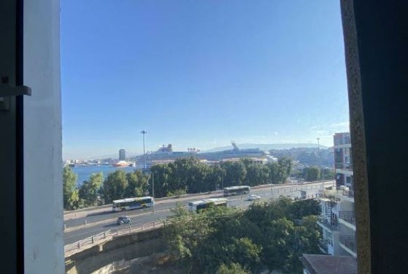 Commercial property for sale in Piraeus