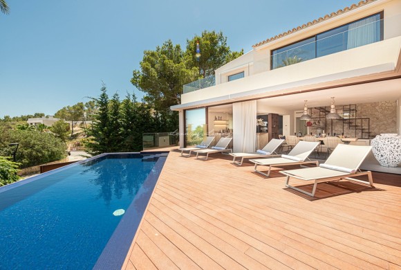 Villa for sale in Ibiza Town